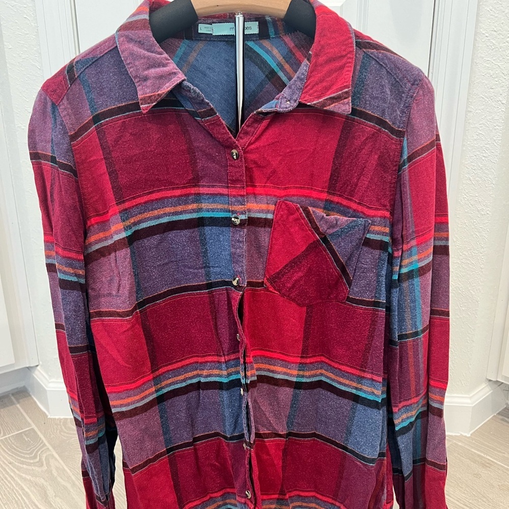 Maurices Button Down